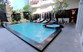 Khách sạn Gold Coast Đà Nẵng